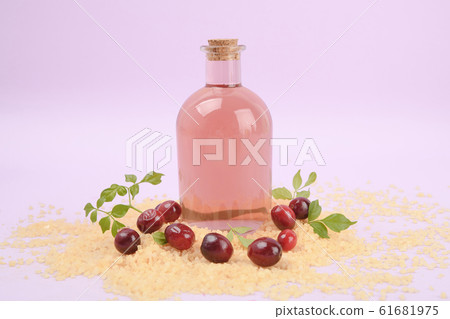 Natural organic concept, Natural haelth and skin care products- pomegranate, lemon, mango and avocado 095 Natural organic concept, Natural haelth and skin care products- pomegranate, lemon, mango and avocado 095 61681975