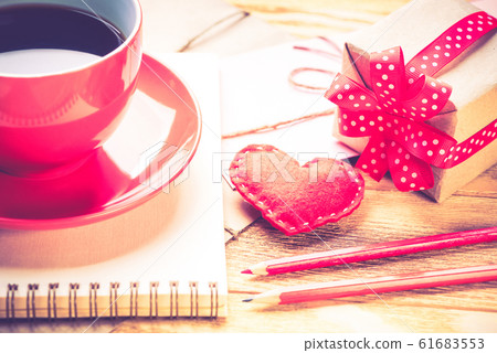 Writing love confession Writing love confession 61683553