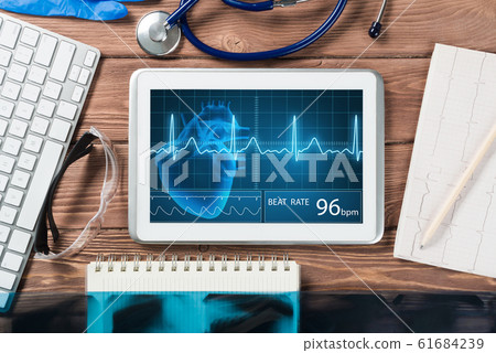 Digital technologies in medicine Digital technologies in medicine 61684239