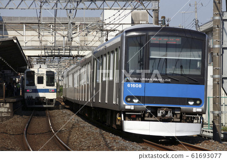 [TD] Tobu Noda Line 8000 series and 60000 series 61693077
