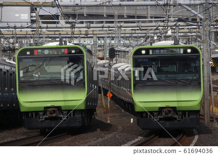 [JY] Yamanote Line Series E235 61694036