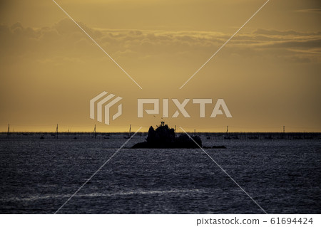 A sunset A sunset 61694424