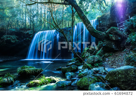 Nabegara Falls 61694872