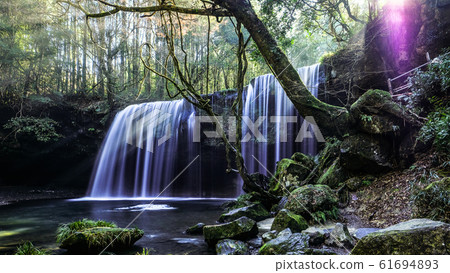 Nabegara Falls 61694893