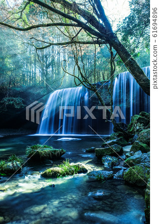 Nabegara Falls 61694896