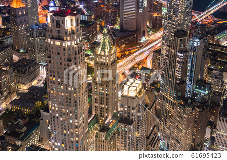 曼哈頓下城的“紐約”夜景 61695423