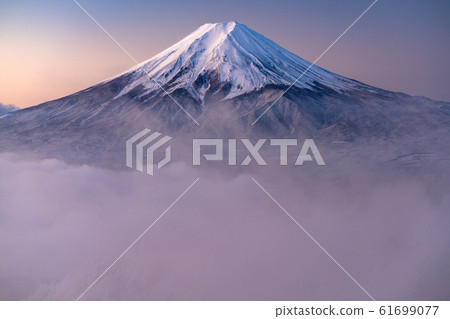 《Yamanashi Prefecture》 Mt.Fuji and snowy landscape in the sea of clouds 《Yamanashi Prefecture》 Mt.Fuji and snowy landscape in the sea of clouds 61699077