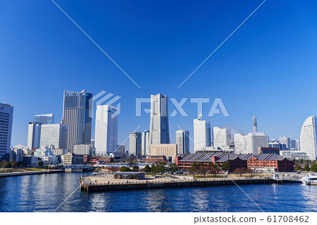 都市風景橫濱口岸和Minatomirai 都市風景橫濱口岸和Minatomirai 61708462
