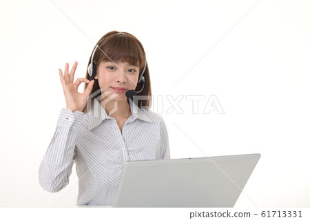 A smiling operator A smiling operator 61713331
