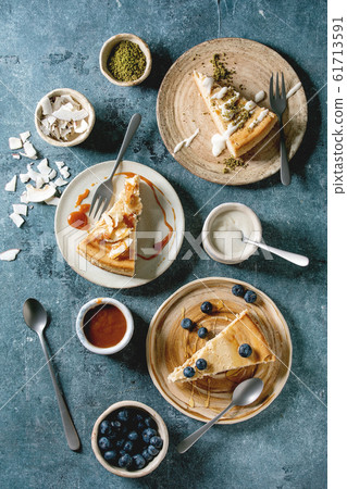 Pieces of cheesecake Pieces of cheesecake 61713591