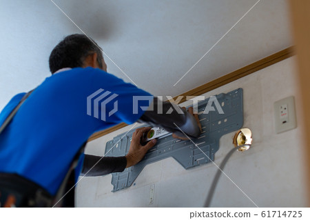 Air conditioning replacement construction Air conditioning replacement construction 61714725