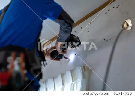Air conditioning replacement construction Air conditioning replacement construction 61714730