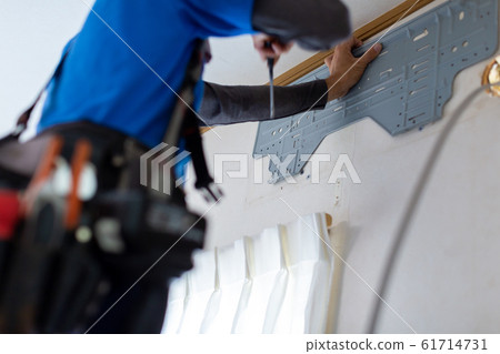 Air conditioning replacement construction Air conditioning replacement construction 61714731