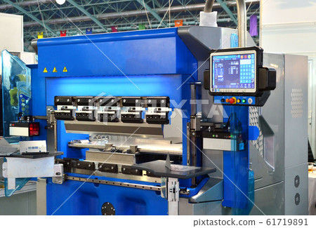 Hydraulic sheet bending machine for sheet metal bending 61719891