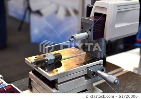 Surface Roughness Tester, profilometer. Surface Roughness Tester, profilometer. 61720000