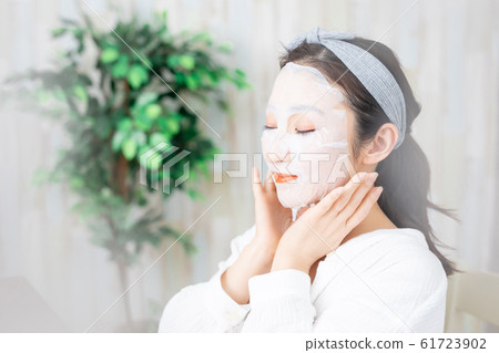一個女人包裝 61723902