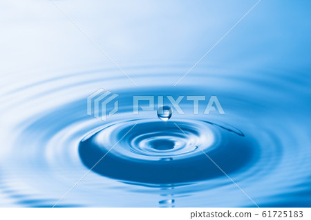 水，水滴，水滴，波紋，液體，水面 61725183