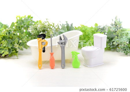 Bath and toilet maintenance 61725600