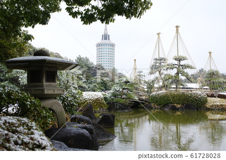 Snow view beach garden (kaihin Makuhari) 61728028