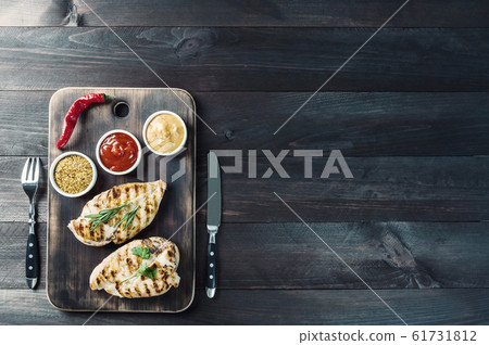 Chicken fillet and boiled vegetables 61731812