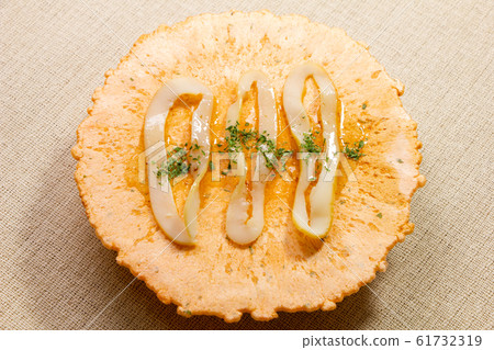 Shrimp cracker arrangement. Ikakun topping. Shrimp cracker arrangement. Ikakun topping. 61732319