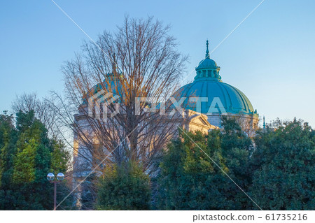 Dome at the dusk (Domestic at Tokyo National Museum) Dome at the dusk (Domestic at Tokyo National Museum) 61735216
