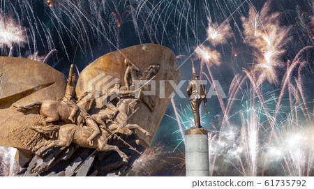 Fireworks over the Monument to the heroes First World War in Victory Park on Poklonnaya Hill, Moscow, Russia 61735792