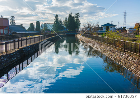 Jogayan: Photo taken from Kamiguchi Bridge: Autumn: Hotaka, Azumino City Jogayan: Photo taken from Kamiguchi Bridge: Autumn: Hotaka, Azumino City 61736357