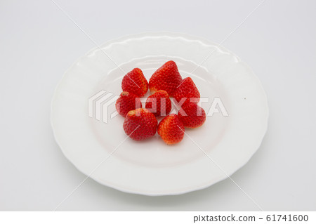 Strawberries on a plate Strawberries on a plate 61741600