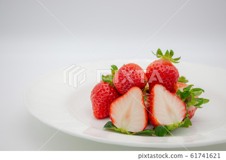 Strawberries on a plate 61741621