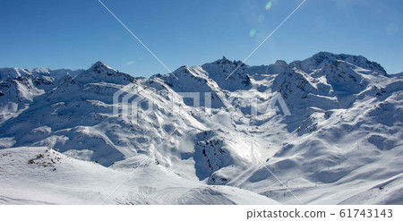 Meribel mottaret val thorens peak view sun snowy mountain landscape France alpes 3 vallees Meribel mottaret val thorens peak view sun snowy mountain landscape France alpes 3 vallees 61743143