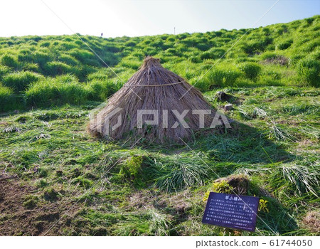 Kumamoto Aso grass small pile Kumamoto Aso grass small pile 61744050