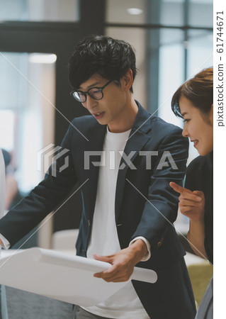 設計師 61744671
