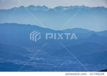 霍達卡山脈 霍達卡山脈 61748206