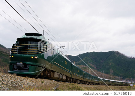 衝刺和轉彎 衝刺和轉彎 61756013