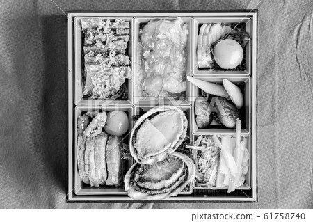 [棕褐色]農曆新年和中文 61758740