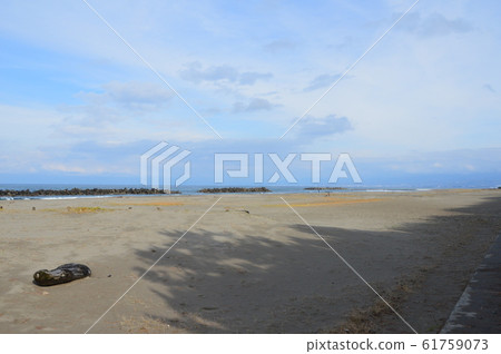 Iwase beach (Toyama Prefecture Toyama city Iwase) 61759073