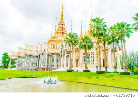Wat Luang Pho Toh 61759710