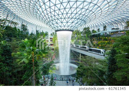 新加坡@珠寶樟宜機場 61761345