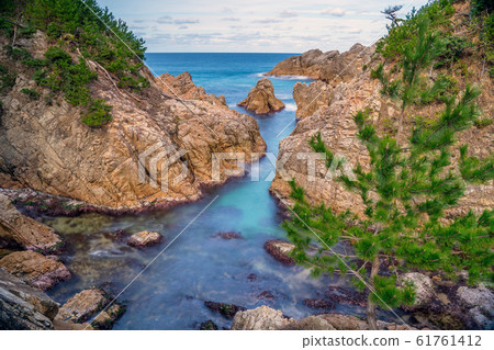 Tottori Prefecture's superb view geopark Kamogaiso Beautiful Uratomi Coast San'in Kaigan National Park World Geopark 61761412