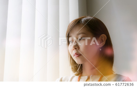 女性肖像 61772636