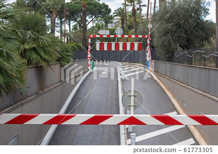 Height Barrier Ramp Height Barrier Ramp 61773305
