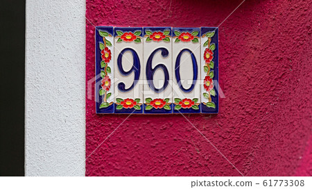 House Numbers House Numbers 61773308