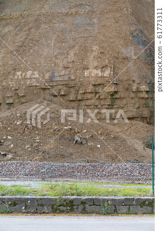 Landslide Erodion Landslide Erodion 61773311