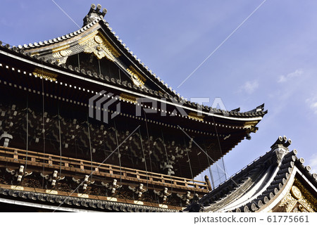 Mikagedo門東本願寺 61775661