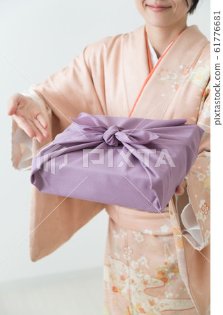 Kimono women Kimono women 61776681