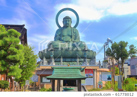 [Toyama Prefecture] Takaoka Daibutsu in fine weather 61778012