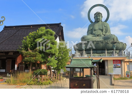[富山縣]天氣晴朗的高岡大佛 61778018