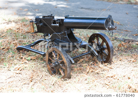 World War I Maxim gun - first recoil-operated World War I Maxim gun - first recoil-operated 61778040