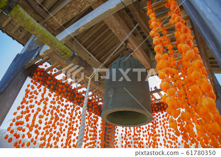 柿餅和鍾樓 61780350